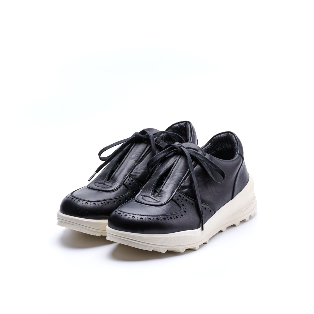 TRA-024　LEATHER SNEAKERS BL/WH