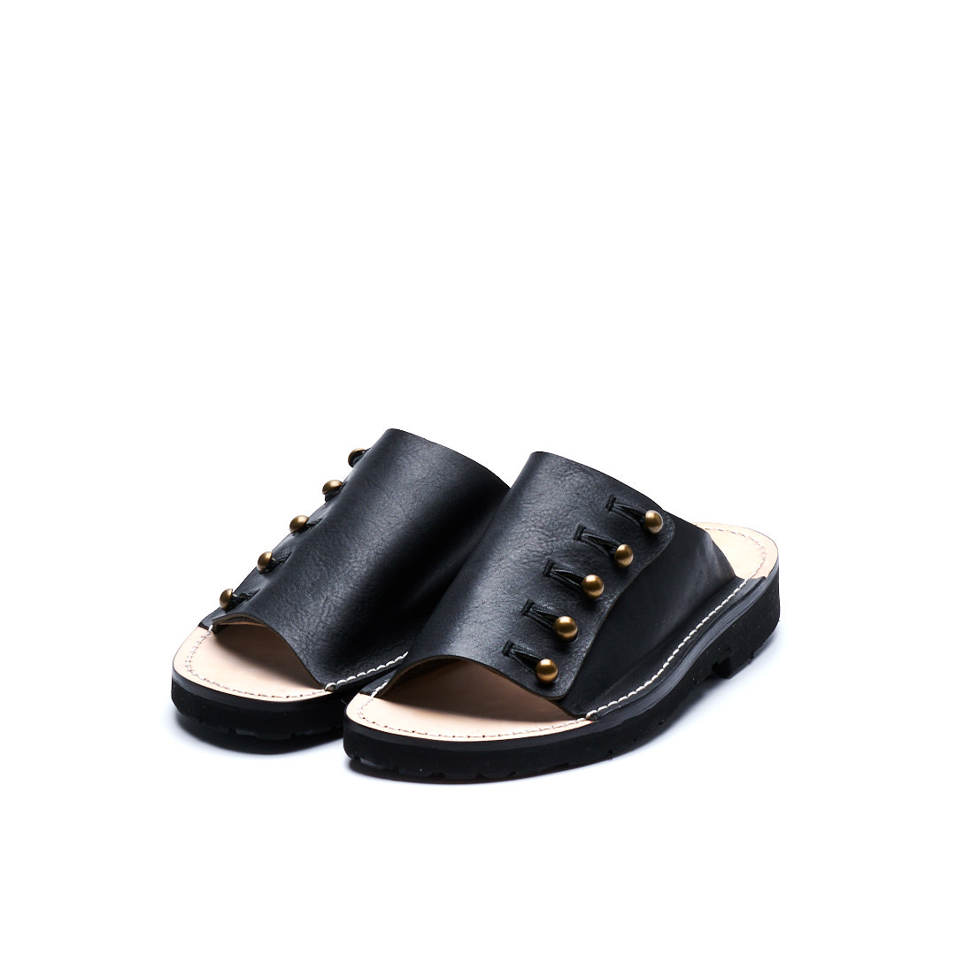 PC-5078　BUTTON SANDALS  BL