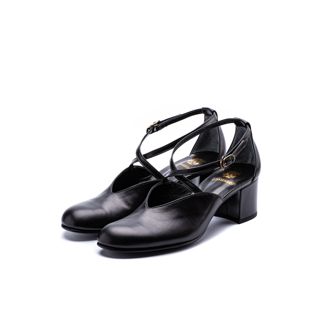 C-2334　CROSS STRAP HEEL PUMPS BL
