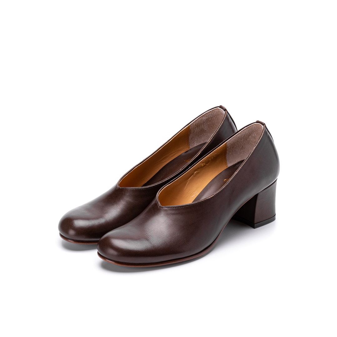 C-2298　PLANE HEEL PUMPS DBR