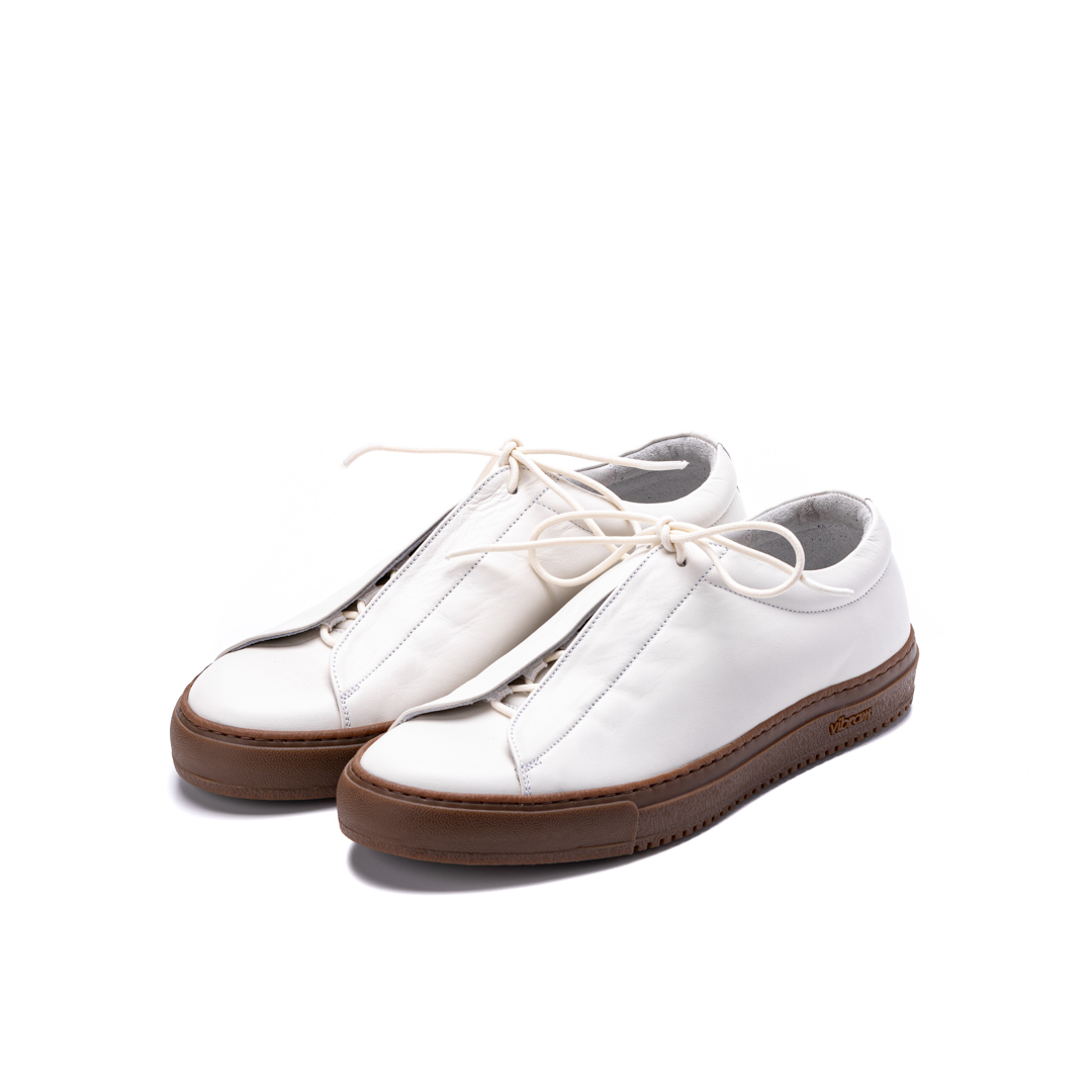 TR-013　LEATHER LOW-CUT SNEAKERS WH/CA