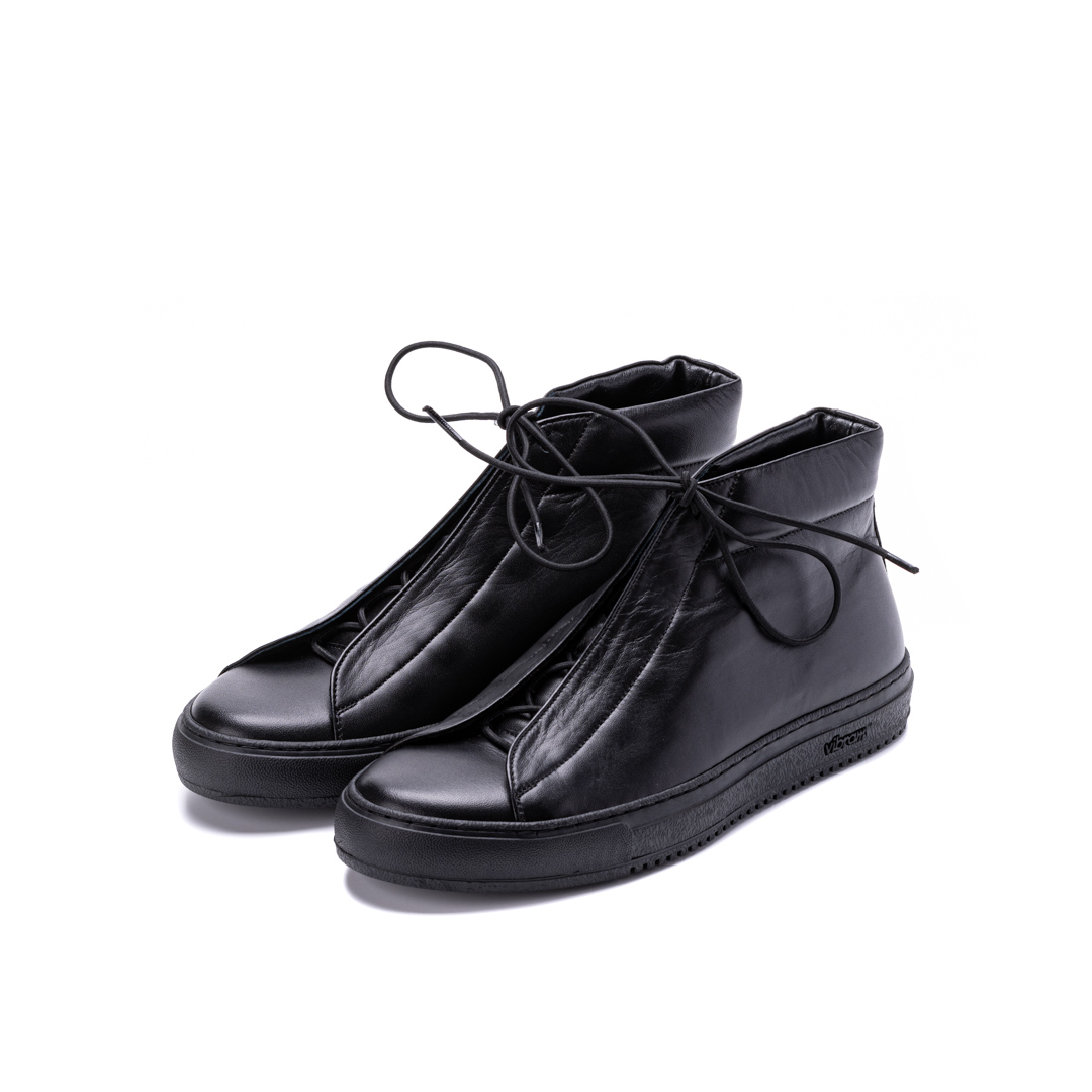 TR-014　LEATHER HIGH-CUT SNEAKERS BL