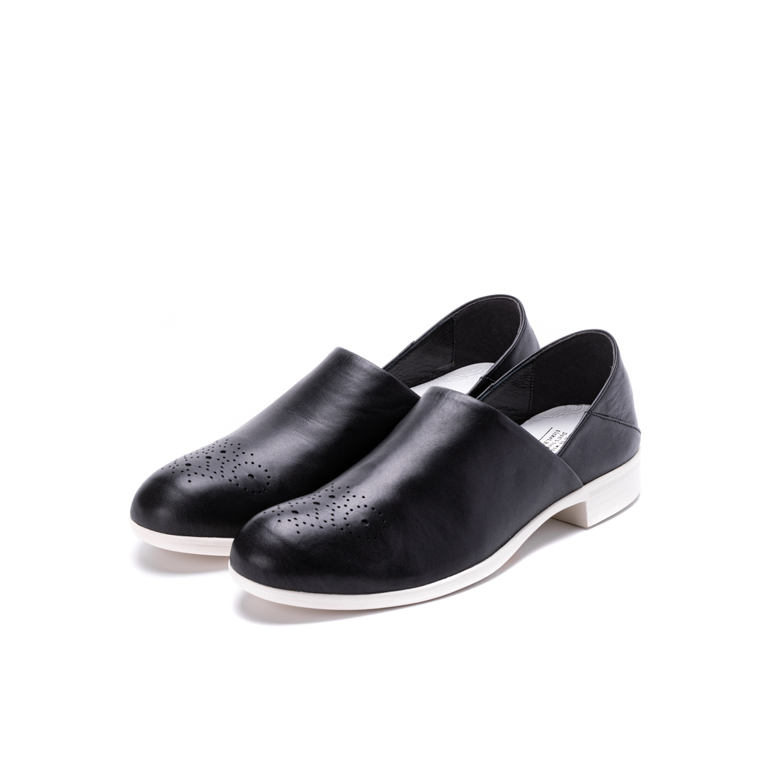 TR-010　DOCTOR SHOES BL/WH