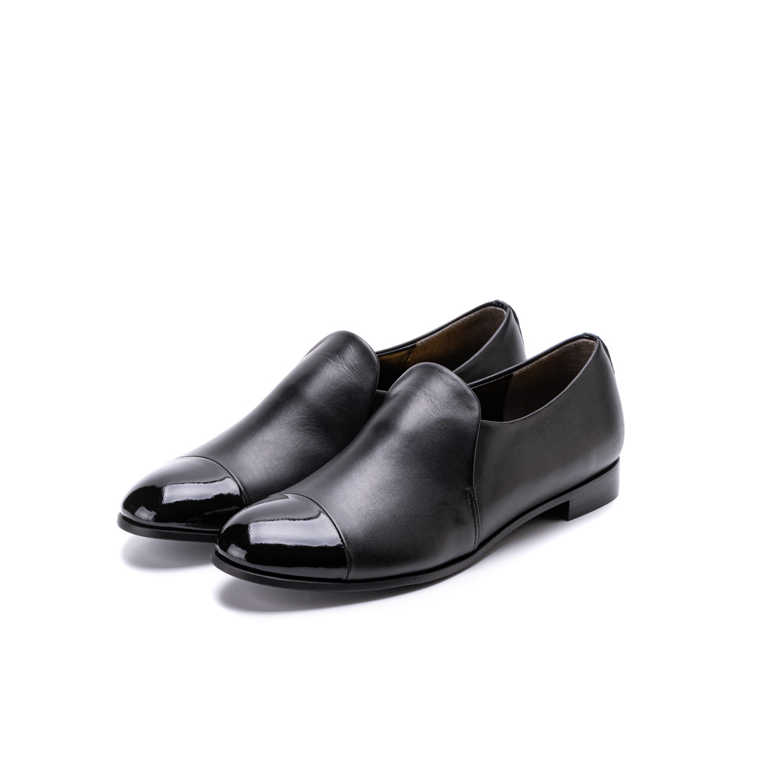 C-2244　SLIP-ON SHOES BL
